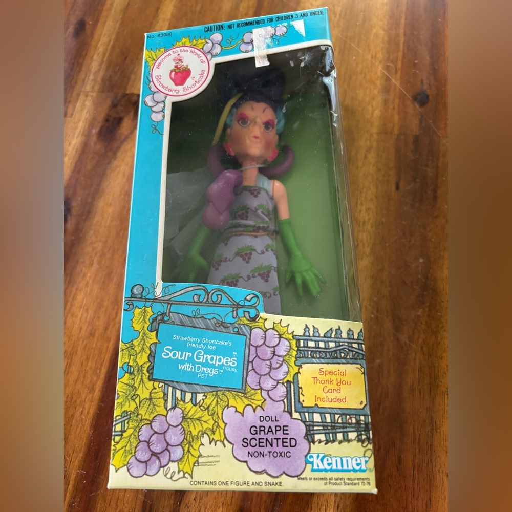 Kenner Sour Grapes Figure with Dregs